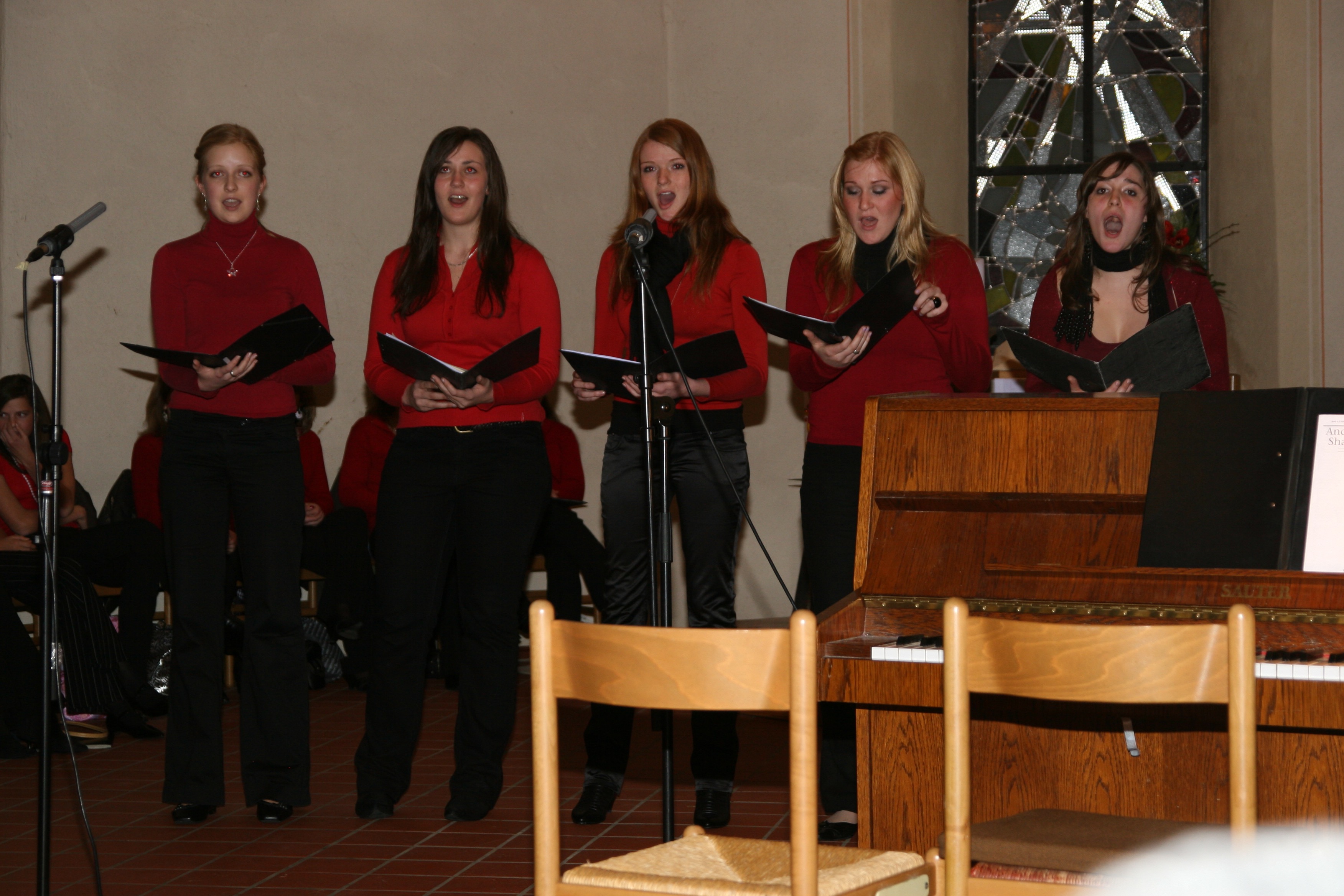 Kammerchor Weihnacht 4.JPG