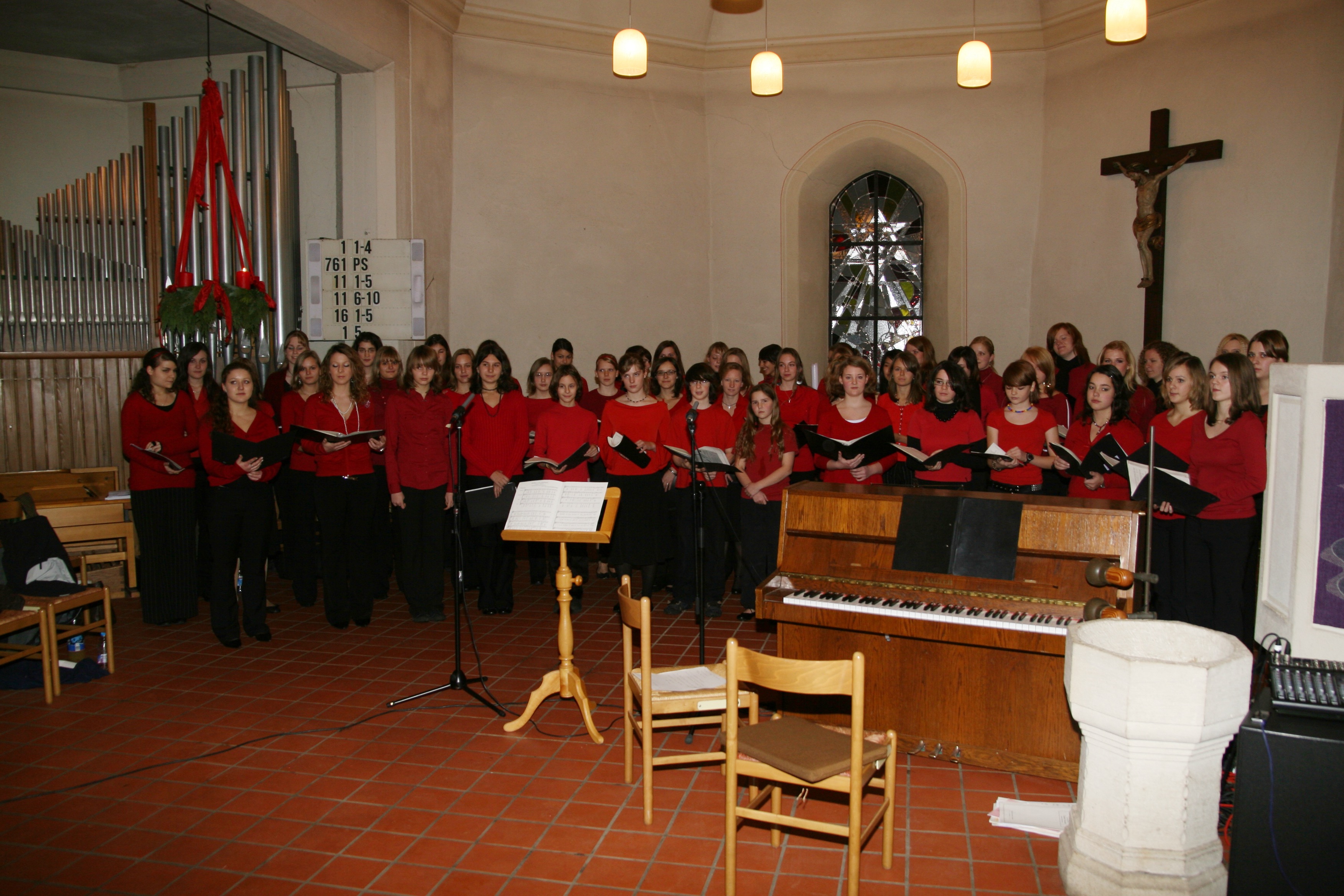 Kammerchor Weihnacht 2007-1.JPG